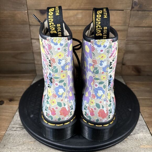 Dr. Martens Womens Size 6 Floral 1460 Mash Up Lace Up Boot Parchment Beige NWOB - Picture 4 of 10